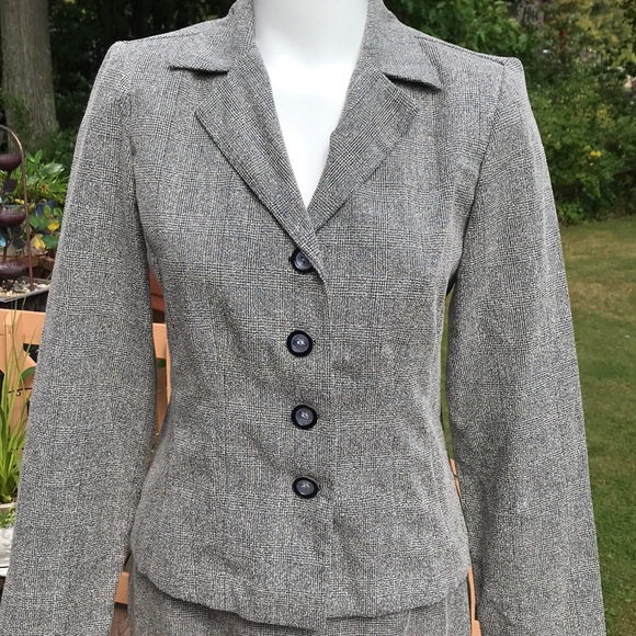 Vintage 90’s “Sweet Suit” size 8 - Picture 2 of 11